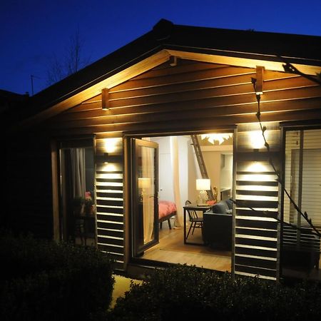 The Cabin Cheltenham Esterno foto
