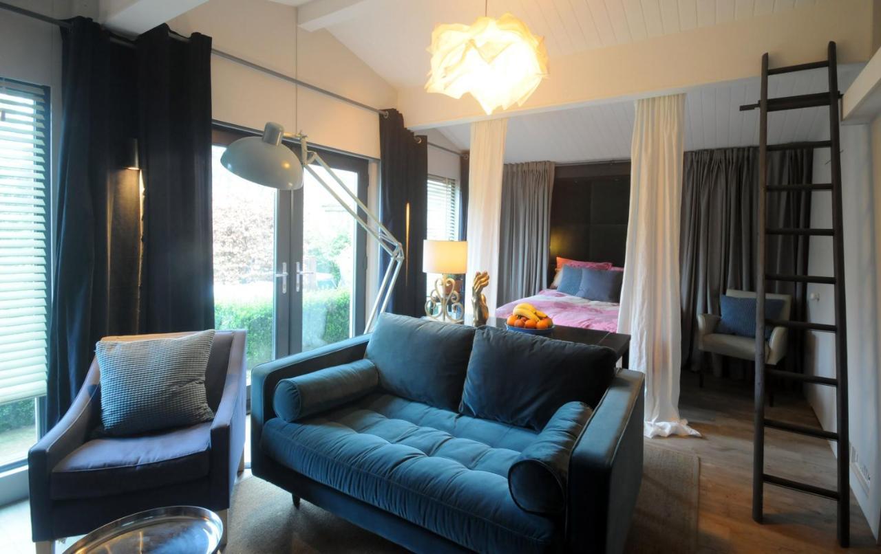The Cabin Cheltenham Esterno foto